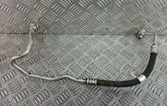 BMW X2 F39 Air conditioning (A/C) pipe/hose 9869634