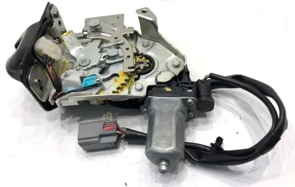 Ford Kuga II Tailgate exterior lock D7661372B