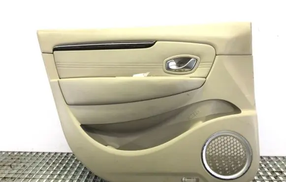 Front door card panel trim
