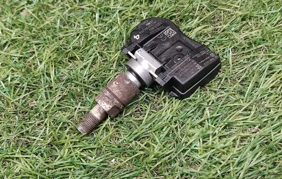 Tire pressure sensor