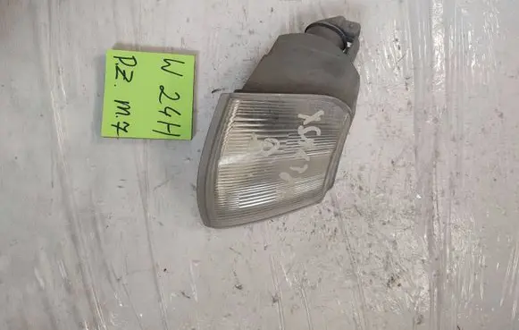 Citroen Xsara Front indicator light 
