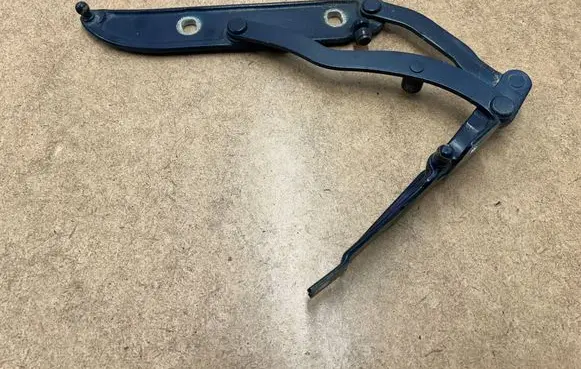 BMW 3 E46 Tailgate/trunk/boot hinge 41627001560 7001560