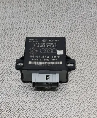 Audi A3 S3 8P Light module LCM 8P3907357A 5LA00837915