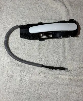 Skoda Fabia Mk2 (5J) Rear door exterior handle 5N0839885H