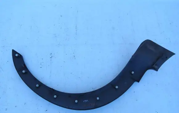 Volvo XC70 Fender trim (molding) 30678043 9190873 8620128