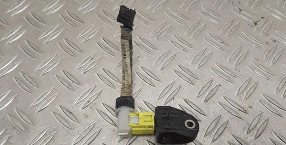 Toyota Auris 150 Airbag deployment crash/impact sensor 8917375010