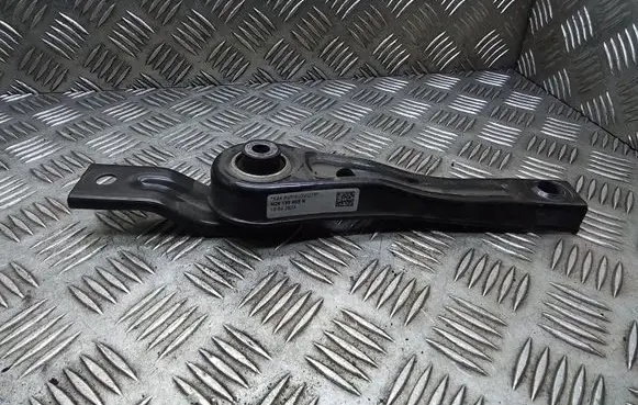 Skoda Octavia Mk4 Gearbox mount 5Q0199855N