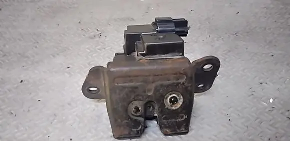 KIA Ceed Tailgate/trunk/boot lock/catch/latch