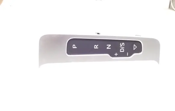 Audi Q2 - Gear shift selector indicator 81C713463
