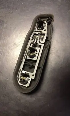 BMW 5 E39 Tail light bulb cover holder 8371324