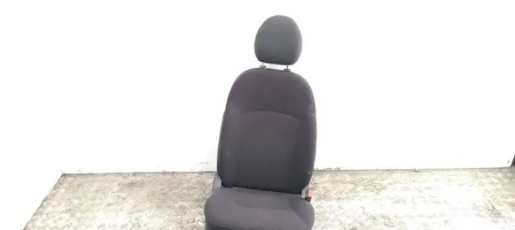 Mitsubishi Space Star Front passenger seat 