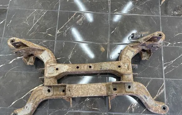 Opel Insignia A Rear beam 