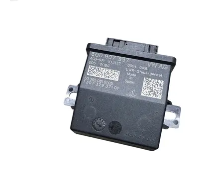 Volkswagen PASSAT B8 Light module LCM 5Q0907357