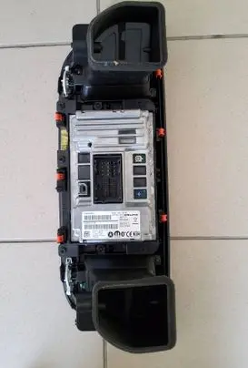 Chrysler Pacifica Screen/display/small screen 68331625AF MYD33172113