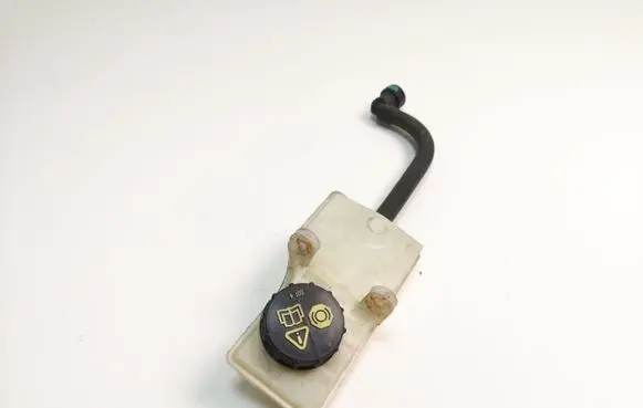 Ford Grand C-MAX Brake fluid reservoir 03350886381