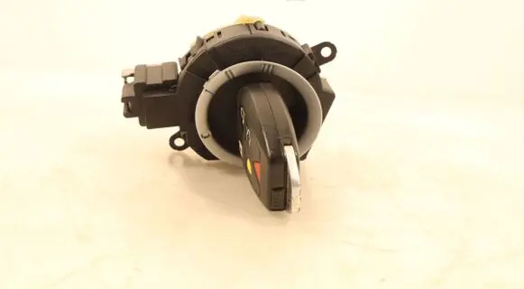 Volvo V50 Ignition lock 31300585