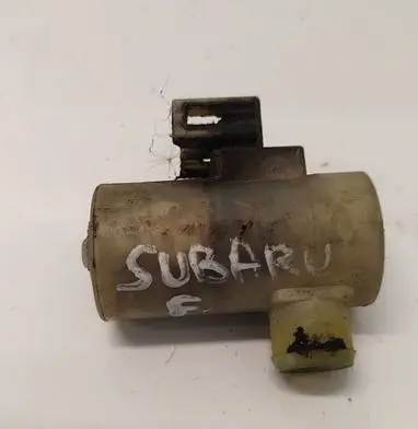 Subaru Forester SG Windscreen/windshield washer pump 