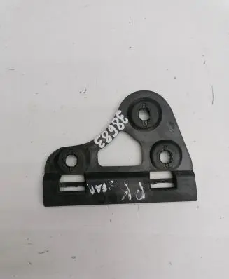 Audi A2 Front bumper mounting bracket 8Z0821240