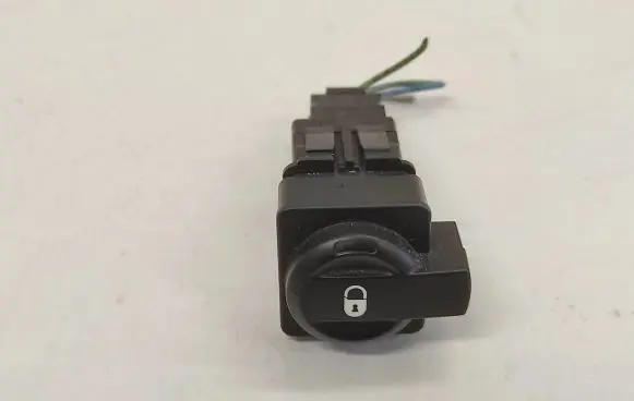 Citroen C4 I Central locking switch button 96476626XT