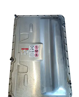 Volkswagen PASSAT B8 Hybrid / electric car battery 3Q0915590M