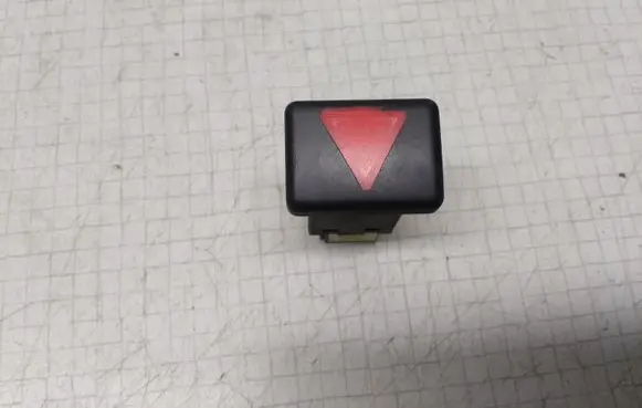 Audi A4 S4 B7 8E 8H Hazard light switch 8E0941509