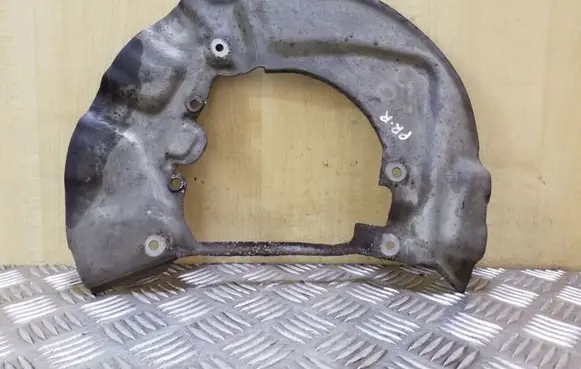 BMW 5 E60 E61 Front brake disc dust cover plate 