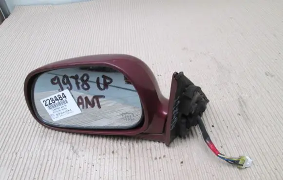Mitsubishi Galant Front door electric wing mirror