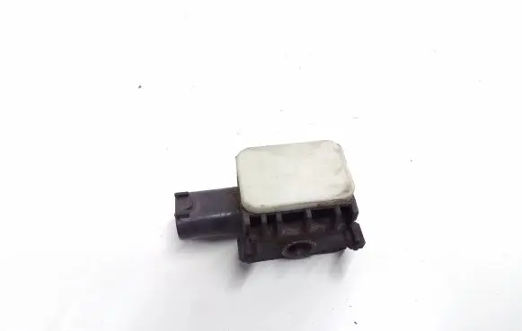 Mercedes-Benz GLC C253 Airbag deployment crash/impact sensor 0038202926