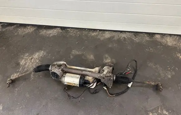 Volkswagen Jetta VI Steering rack 1k0909144r 7817974163