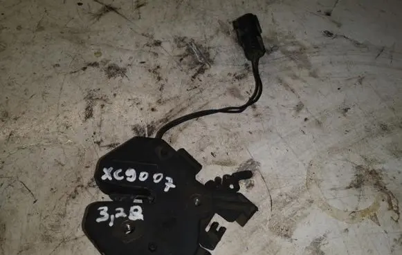 Volvo XC90 Tailgate/trunk/boot lock/catch/latch 9483765 A1836
