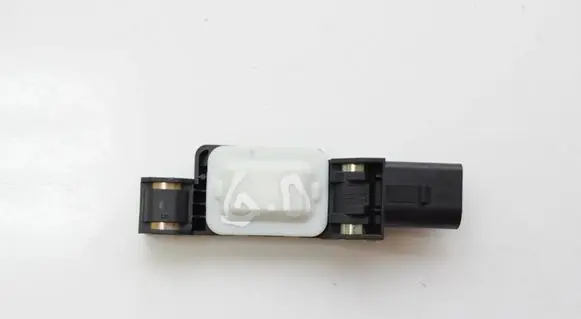 Volkswagen Touareg I Airbag deployment crash/impact sensor 4B0959643E