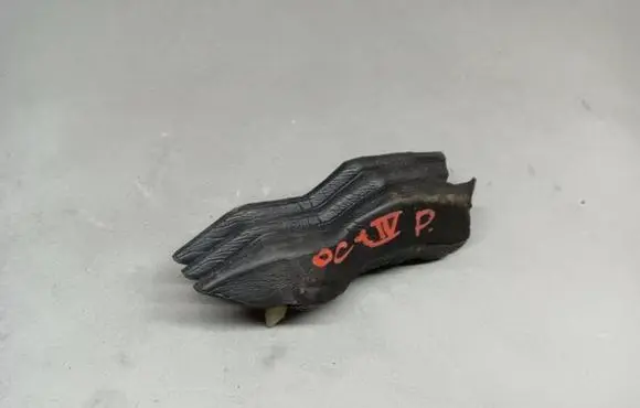 Fender foam support/seal