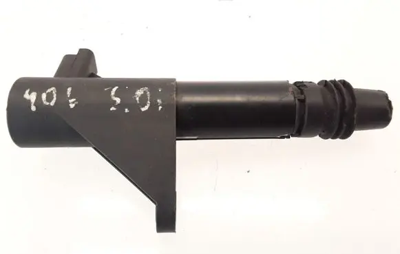 High voltage ignition coil