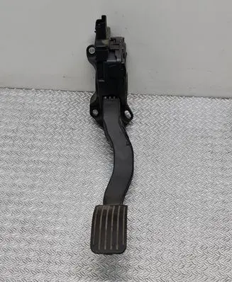 Peugeot 207 Accelerator throttle pedal 96828057800 14042008 6PV00908351