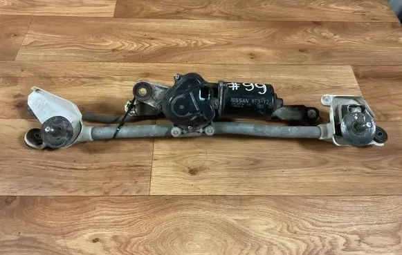 Nissan Micra Front wiper linkage and motor 28810AX700 30519 1155646B