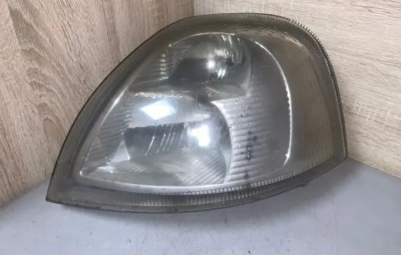 Opel Movano A Headlight/headlamp 8200163516 02D4T1