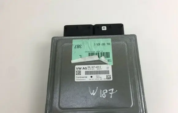 Audi Q5 SQ5 Other control units/modules 06L907425E W187