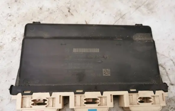 Mercedes-Benz B W245 Seat control module A2468200526 0940
