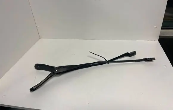 Volvo S80 Front wiper blade arm 30655054 30796019