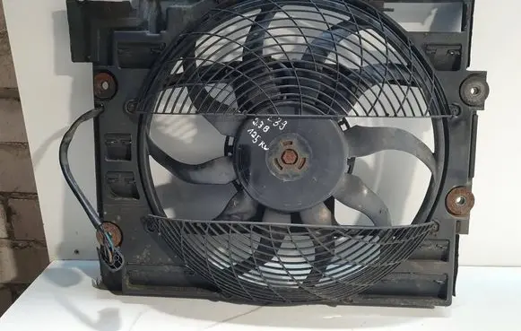 BMW 5 E39 Electric radiator cooling fan 6921946