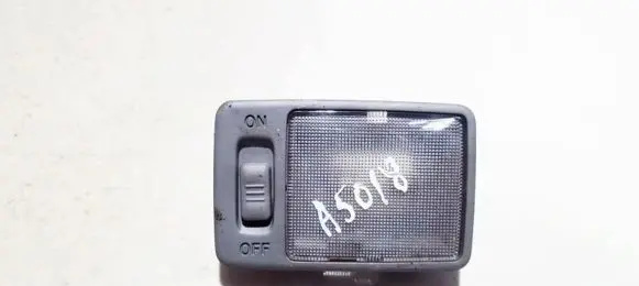 Toyota Prius (XW20) Rear seat light