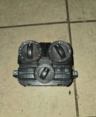 Mercedes-Benz Vito Viano W639 Climate control unit A6398301985 A6394420205 5HB00851212