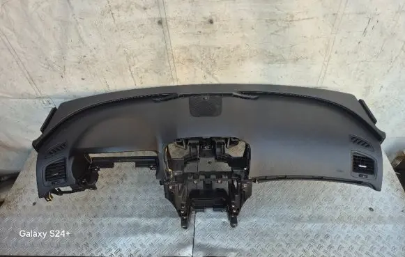 Opel Insignia A Dashboard 1007996 1007962