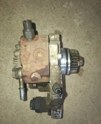 Renault Espace IV Fuel injection high pressure pump 8200385478 8200564112