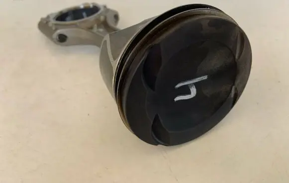 Audi Q5 SQ5 Piston with connecting rod 06N107065G 06H198401C