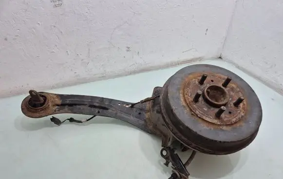 Ford Focus Rear wheel hub
