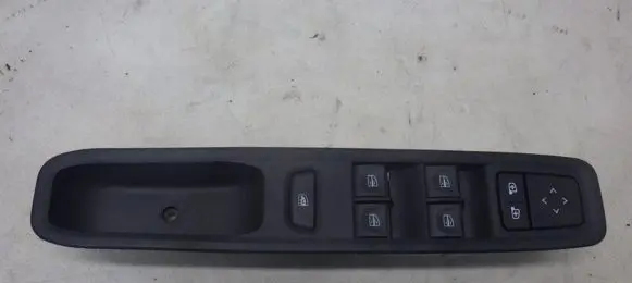 Dacia Jogger Quarter vent window switch 