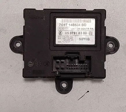 Ford Mondeo MK IV Door control unit/module 14C236BC 7G9T14B534BD 0507918300