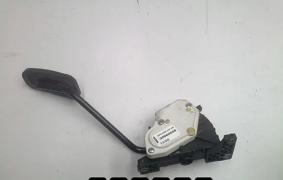Volvo XC90 Accelerator throttle pedal 30666658
