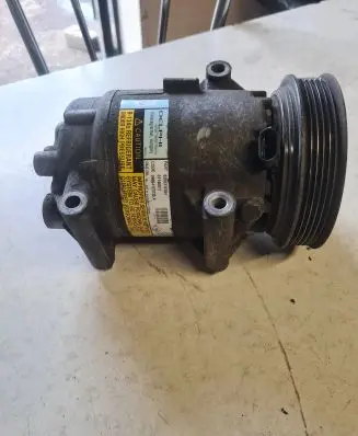 Renault Megane II Air conditioning (A/C) compressor (pump) 8200316164 01140017 09064123735A